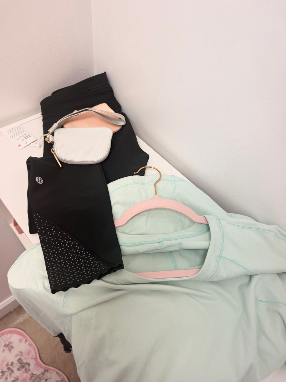 Lululemon 3-Piece Bundle Mint Long Sleeve Top Black Leggings Dual Pouch Wristlet